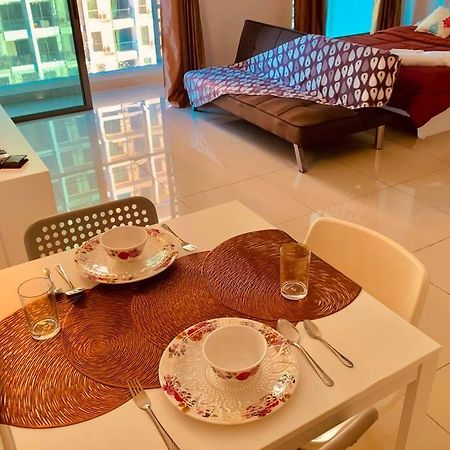 Cosy Studio Netflix Selfcheckin Cyberjaya 2 المظهر الخارجي الصورة