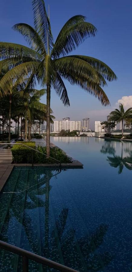Cosy Studio Netflix Selfcheckin Cyberjaya 2 المظهر الخارجي الصورة