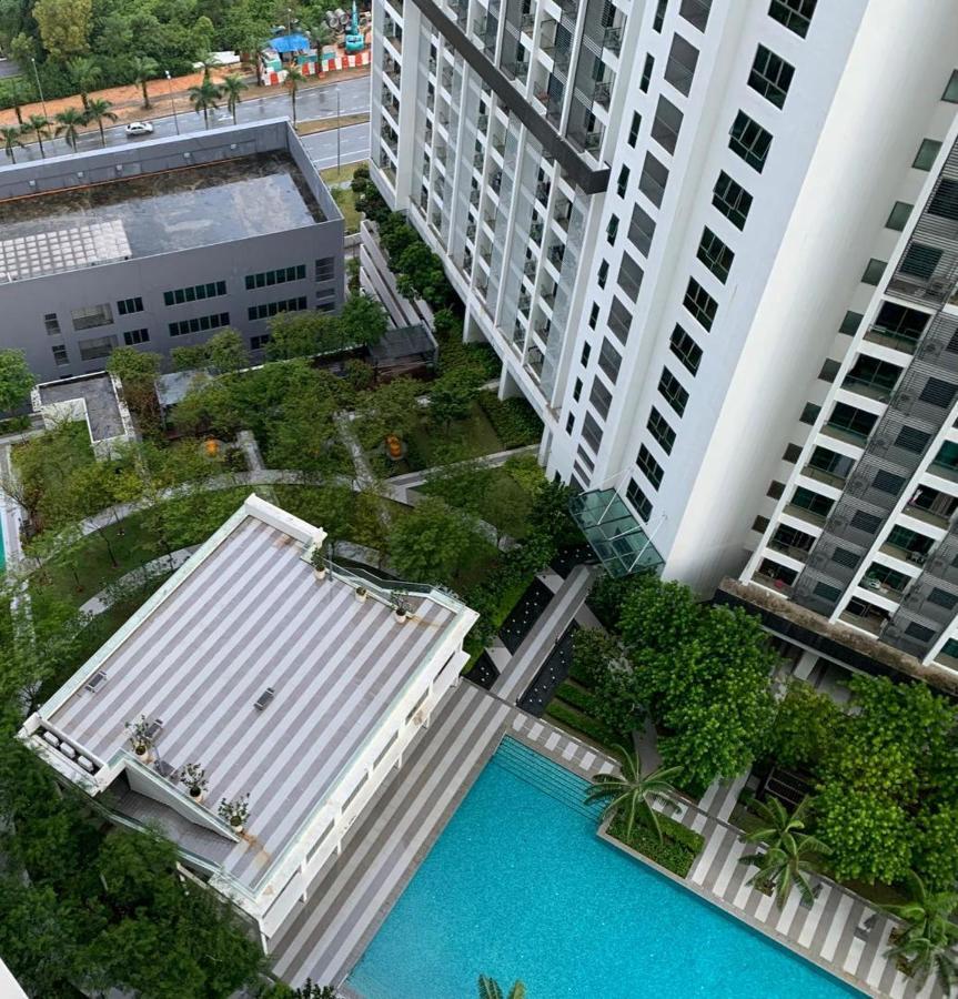Cosy Studio Netflix Selfcheckin Cyberjaya 2 المظهر الخارجي الصورة