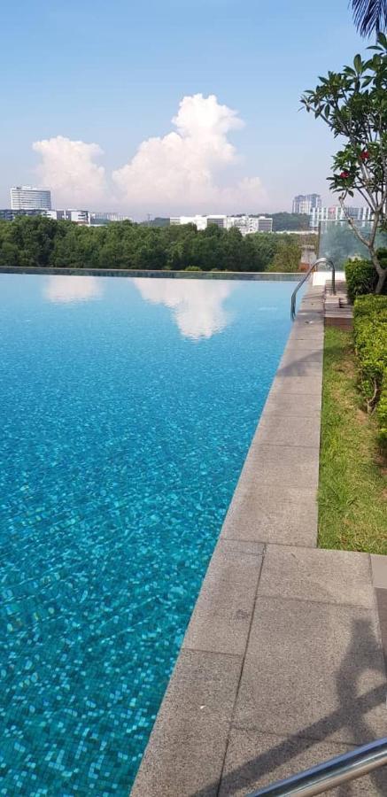Cosy Studio Netflix Selfcheckin Cyberjaya 2 المظهر الخارجي الصورة