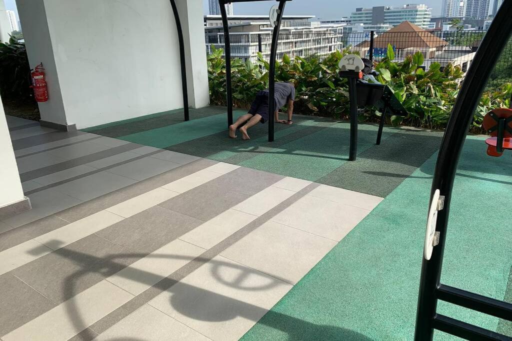Cosy Studio Netflix Selfcheckin Cyberjaya 2 المظهر الخارجي الصورة