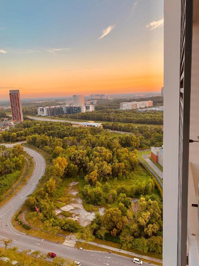 Cosy Studio Netflix Selfcheckin Cyberjaya 2 المظهر الخارجي الصورة