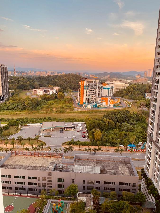 Cosy Studio Netflix Selfcheckin Cyberjaya 2 المظهر الخارجي الصورة